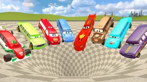 ВСЕ ТАЧКИ МОЛНИЯ МАКВИН И ЕГО ДРУЗЬЯ ЛИМУЗИНЫ ПРОТИВ ОГРОМНАЯ ВОРОНКА CARS Garry's Mod