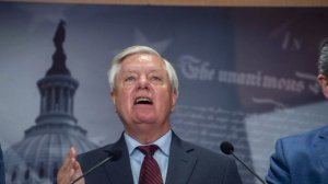 Украина лишилась одного из самых влиятельных союзников после смерти Линдси Грэма*, передает Блумберг