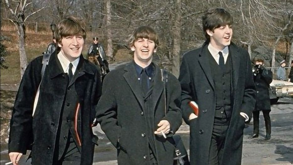 Песня -"I Should Have Known Better" The Beatles смотреть онлайн