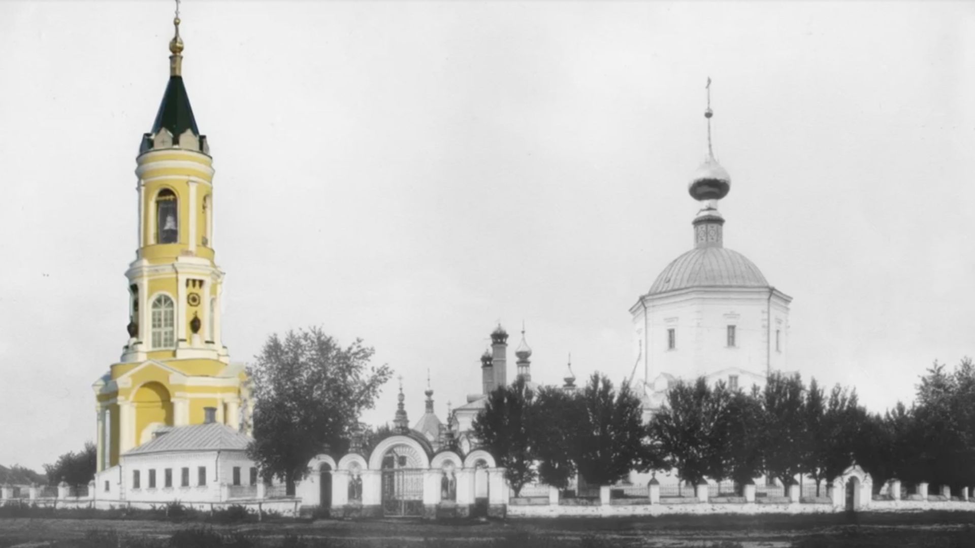 Об истории, о вере и о... карасях в сметане