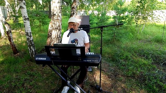 Нырнуть в глаза.(авторская песня)