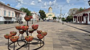 Вольск - улица Революционная. Обратная сторона главной пешеходной улицы города