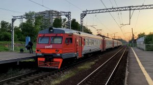 ЭТ2М 140 сообщением Петрокрепость - Санкт-Петербург, на станции Пискарëвка.
