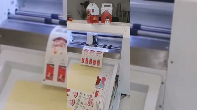 Что может сделать обновлённый вакуумный автоподающий листовой высечной плоттер