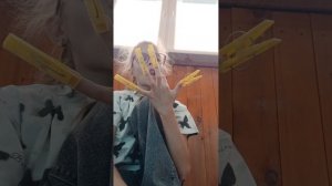 сделала накладные ногти.