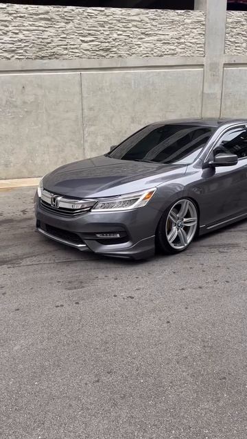 Honda Accord (CR)