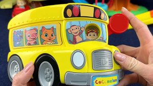 Развивающие игрушки. Игровые наборы для развития детей.  Для малышей мультики. Игры для детей