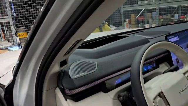 Lynk & Co 900 2025 из Китая — полная русификация от NAVI SYSTEMS! смотреть онлайн