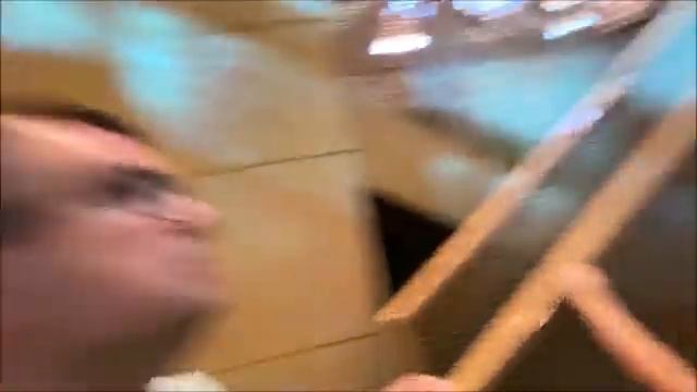 Kid Chased Out By Un-Dressed Crazy Lunatic - Lived To Regret It [get-save.com] смотреть онлайн