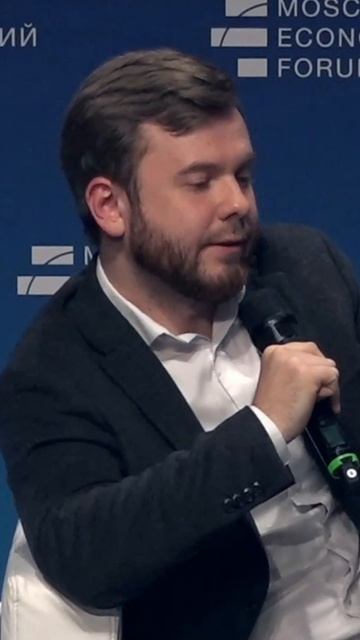 Последнюю кнопку нажимает человек