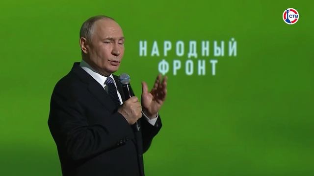 Владимир Путин заявил, что Россия работает над системой снабжения Крыма топливом