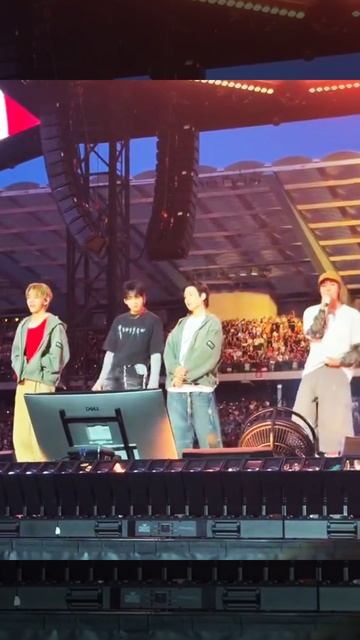 Для любителей К-рор BTS.