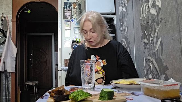 ПОЕДИМ И ПОТРЫНДИМ/ ЧТО ОНИ ВАМ ПЛОХОГО СДЕЛАЛИ ТО????!!! смотреть онлайн