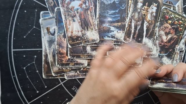 ТАРО РАСКЛАД\ С КОГО КРАСИВО СБИЛИ КОРОНУ? смотреть онлайн
