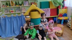 «Под грибом»
