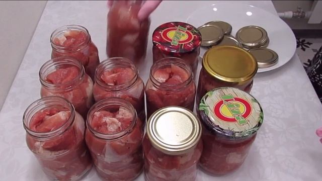 ТУШЁНКУ НЕ ПОКУПАЮ! Готовлю сама из свинины и без автоклава Настоящая, Домашняя и Вкусная Тушенка смотреть онлайн
