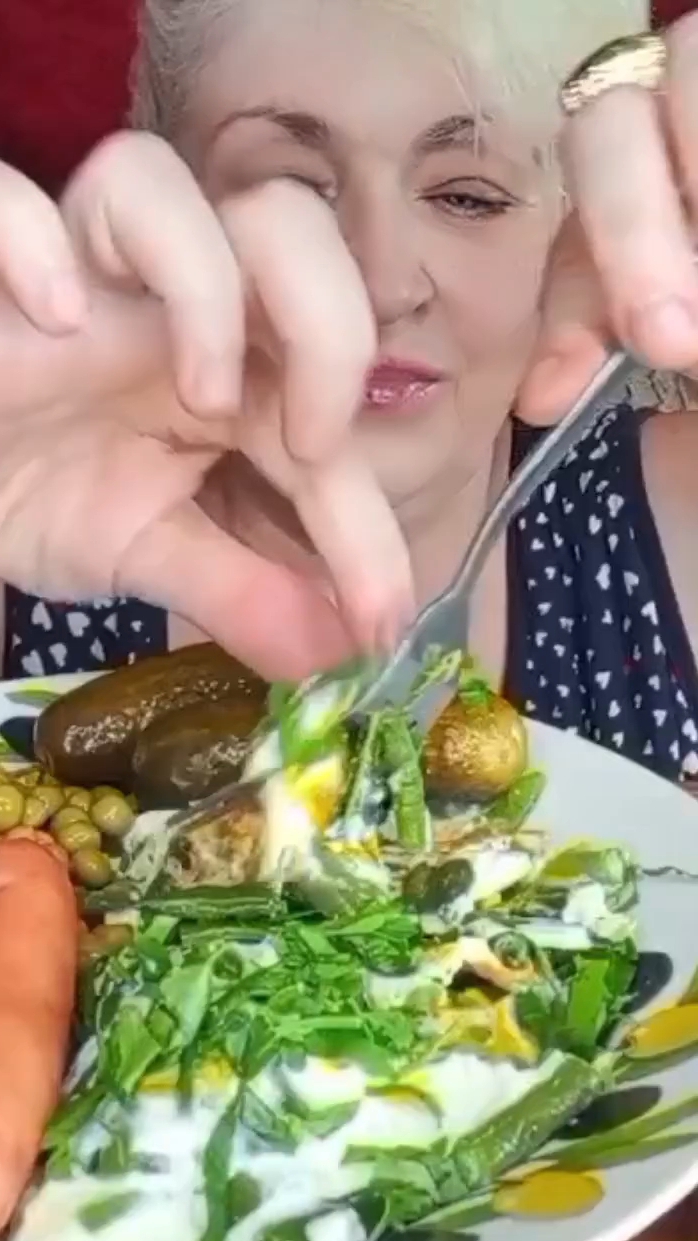 Мукбанг смотреть онлайн