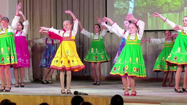 Видеоклип-слайд танец "Весну зовём!". Коллектив "МаК" Дом Творчества "Родничок".г.Приморско-Ахтарск.