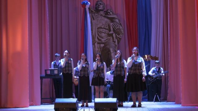 Благотворительный концерт в поддержку участников СВО «Доблесть в сердце, музыка в душе» смотреть онлайн