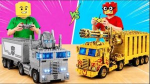 ЛЕГО ТРАНСФОРМАЦИЯ-СЕРЕБРЯНЫЙ ОПТИМУС ПРАЙМ ПРОТИВ ЗОЛОТОГО- ЭВОЛЮЦИЯ LEGO Transformers