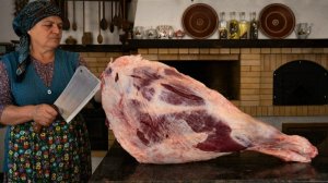 Заготовка говяжьей ноги на зиму. Деревенская кухня Азербайджана