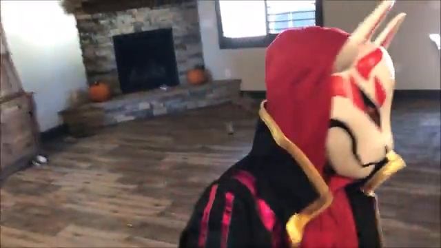 Kid Freaks Out Getting BANNED From Xbox One Live While Playing Online - What Happened [get-save.com] смотреть онлайн