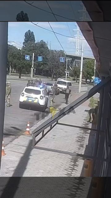 Снимать тоже запрещено!