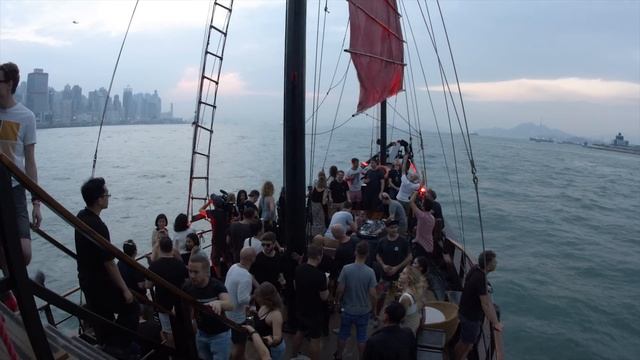 Above & Beyond Deep Warm Up Set | ABGT300 Live on Victoria Harbour, Hong Kong