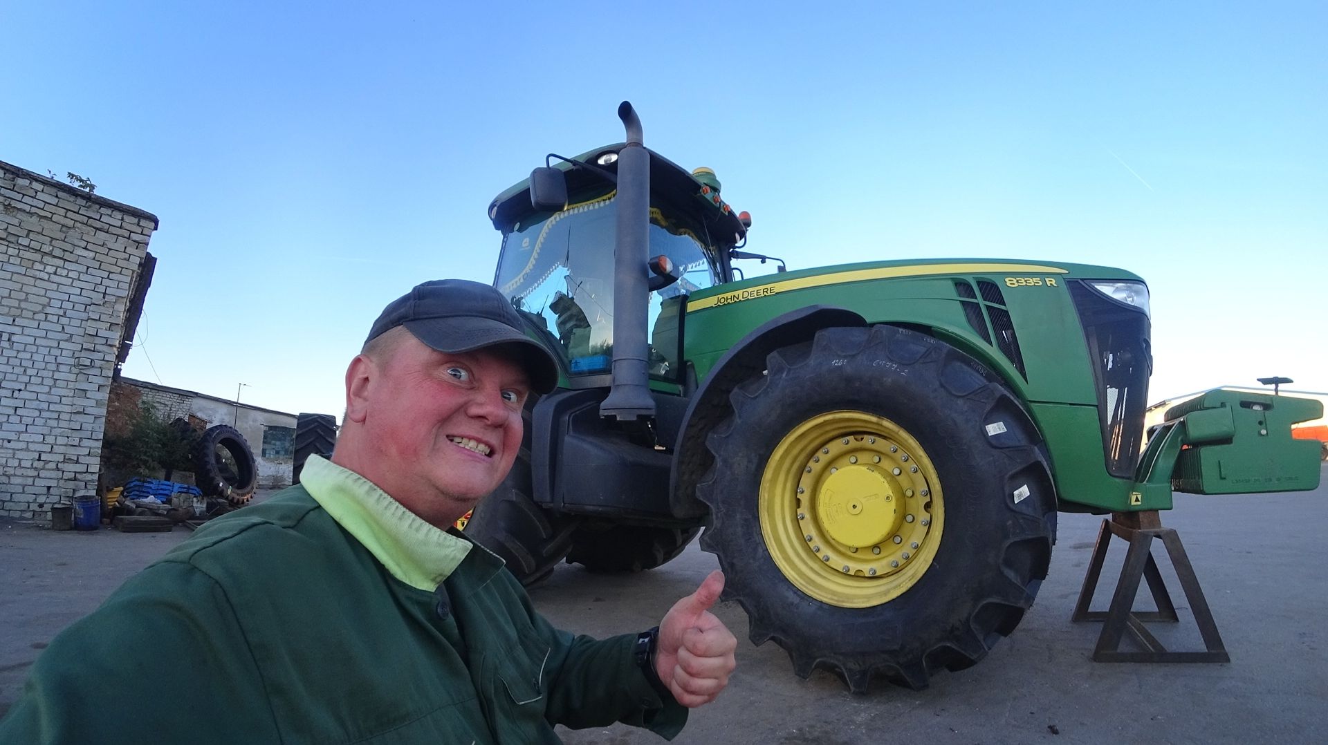 Опыт с "американской" резиной ПРОВАЛИЛСЯ - обуваю John Deere в "ТАПКИ" от BKT. смотреть онлайн