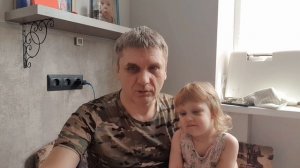 Ужас, не в состоянии накормить ребёнка...