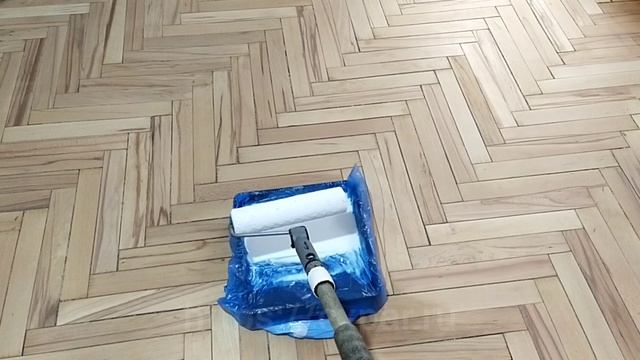 Циклевка советского паркета и покрытие лаком смотреть онлайн