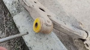 ВОТ ЧТО СТАЛО С  ПОЛИУРЕТАНОВЫМИ САЙЛЕНТБЛОКАМИ_ПРОШЁЛ РОВНО ГОД ЭКСПЛУАТАЦИИ