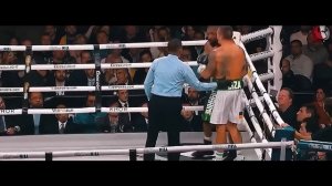 Американский драчун полез на Усика... И началось настоящее побоище!