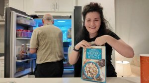 КАК ВЫЖИВАЮТ РУССКОЯЗЫЧНЫЕ НА ЗАГНИВАЮЩЕМ ЗАПАДЕ: распаковка продуктов из американского магазина