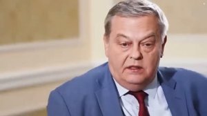 Евгений Спицын. Путина свергнет его ближайшее окружение_ Запад постоянно раскачивает Россию_ (480p)