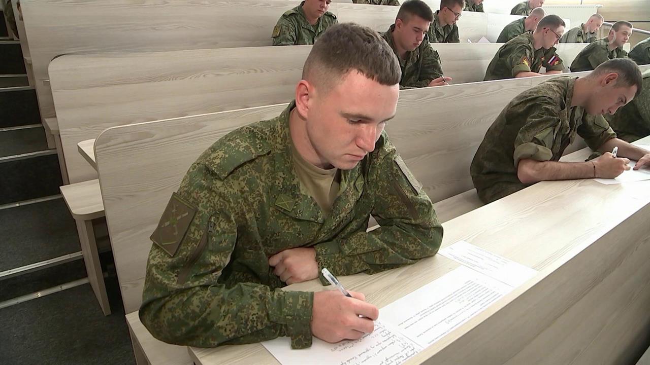 Стартовал отбор абитуриентов в Академию Ракетных войск стратегического назначения. смотреть онлайн