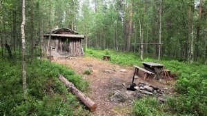 НАШЁЛ ИЗБУ НА ОСТРОВЕ. ЧТО БЫЛО В ИЗБЕ. НАХОДКА В ГЛУШИ. ИЗБА НАСТОЯЩИХ РЫБАКОВ