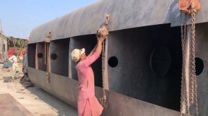 🚛🔧 СТРОИТЕЛЬСТВО ПРИЦЕПА‑ЦИСТЕРНЫ: РАБОТЯГИ ИЗ ПАКИСТАНА ТВОРЯТ ЧУДЕСА ИЗ МЕТАЛЛА! 🔥