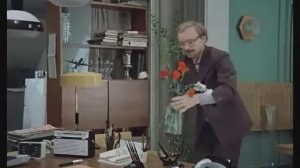 Моей душе покоя нет (песня из кинофильма Служебный роман)