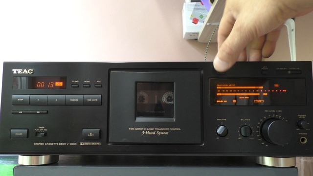TEAC V3000 serial 171771 смотреть онлайн