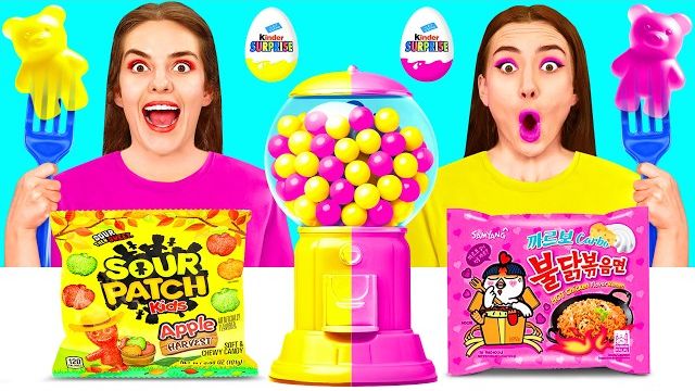 Челлендж с едой_ Желтое vs Розовое _ Едим Продукты Одного Цвета 24 Часа BaRaDa Challenge смотреть онлайн
