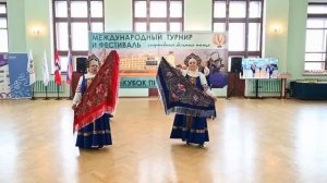 «СОСНОВЧАНКИ».  Хоровод с платками