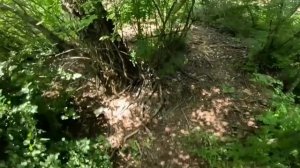 ❗️Вражеский дрон бьет по нашим военным, но наши парни целы.