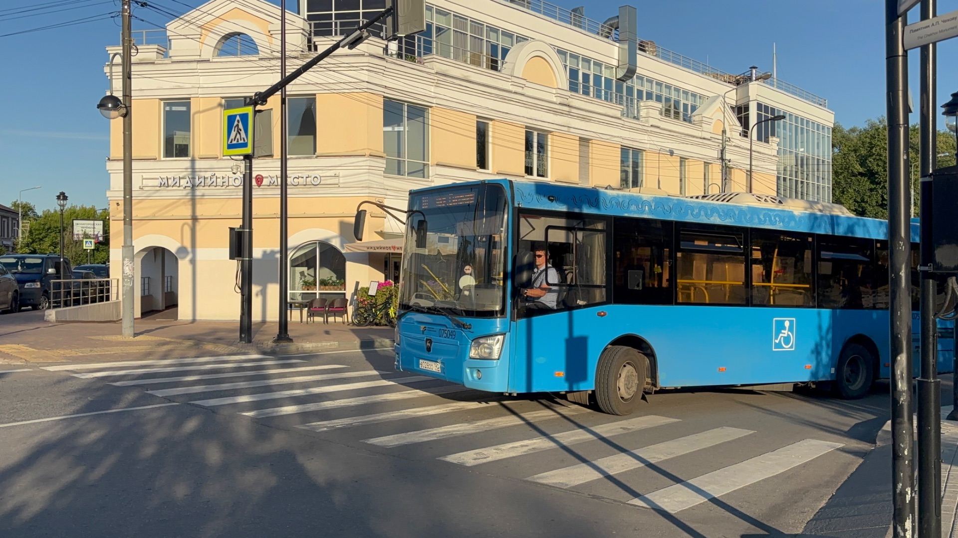 ЛиАз 4292.60 075049 В028ОС790 на 10 маршруте в г.Звенигороде.