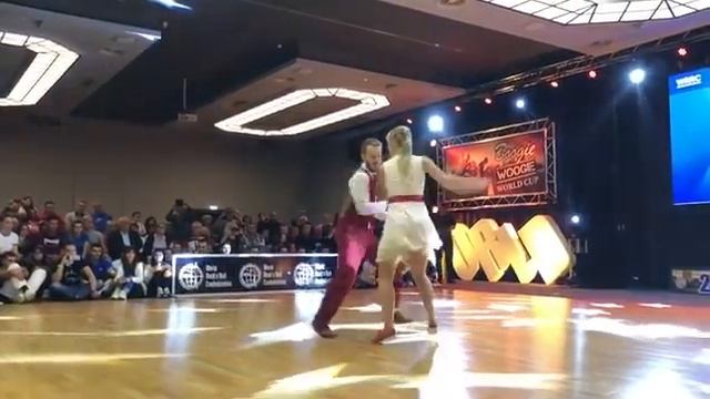 1st Place Boogie Woogie World Cup Genova 2019 - Sondre & Tanya. #Танцы смотреть онлайн