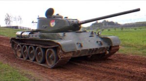 Эдит про Советский танк т-44. Оцените пожалуйста. Я старался