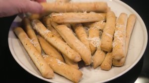 Без особых усилий, времени и затрат. ХРУСТЯЩАЯ СОЛЕНАЯ СОЛОМКА.