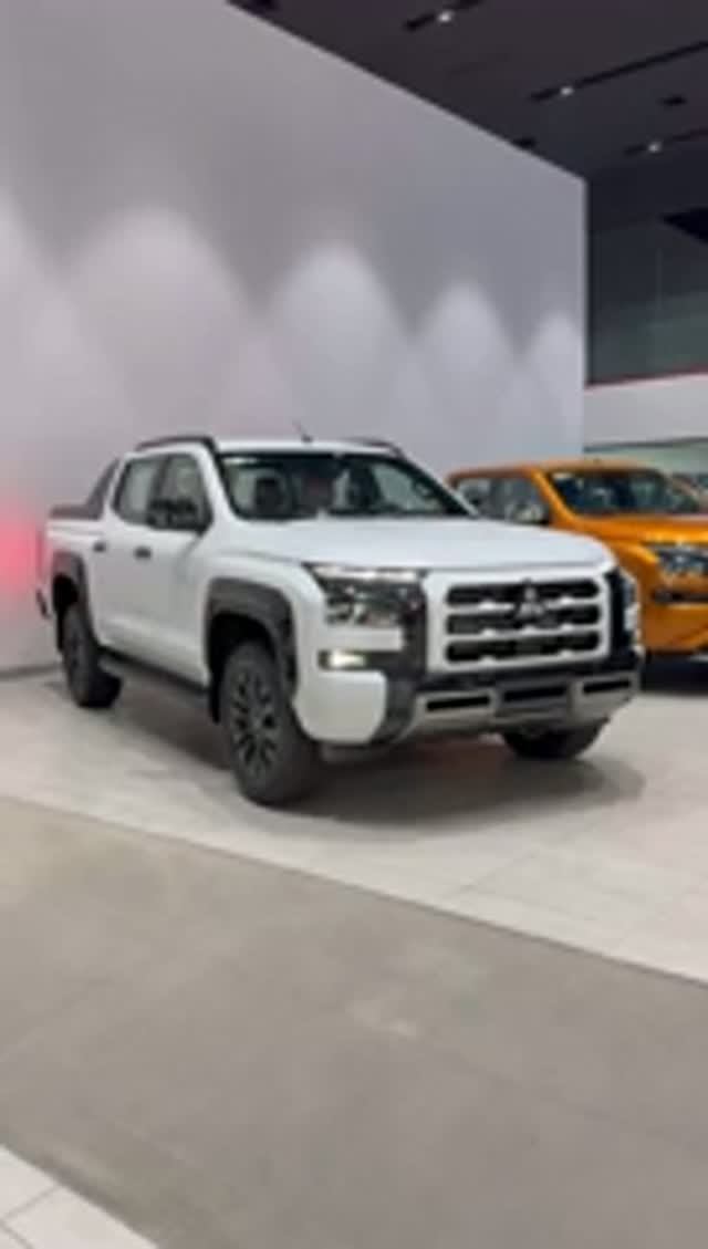Mitsubishi Triton Athlete 2026 смотреть онлайн