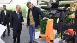 От дворника до штурмовика: за что герои страны получили награды на форуме Народного фронта