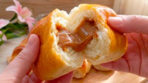 НЕЖНЕЙШИЕ СДОБНЫЕ БУЛОЧКИ С НАЧИНКОЙ ИЗ ВАРЕНОЙ СГУЩЕНКИ!